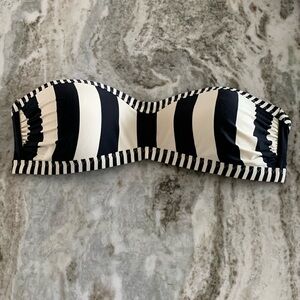Never worn Athleta bandeau bikini top